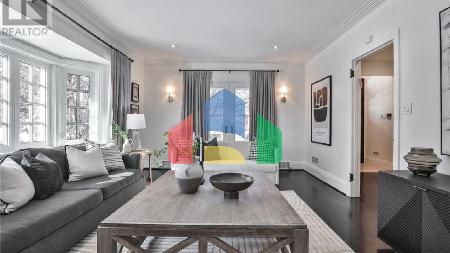 Residential - Single Family Home - Toronto, Canada - Canada