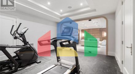 Residential - Single Family Home - Toronto, Canada - Canada