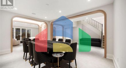 Residential - Single Family Home - Toronto, Canada - Canada