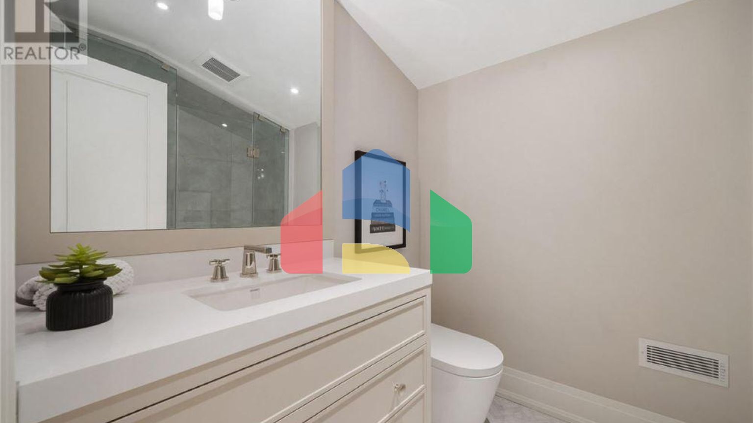 Residential - Single Family Home - Toronto, Canada - Canada