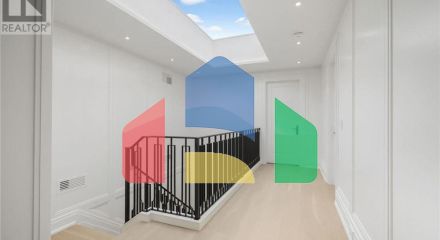 Residential - Single Family Home - Toronto, Canada - Canada