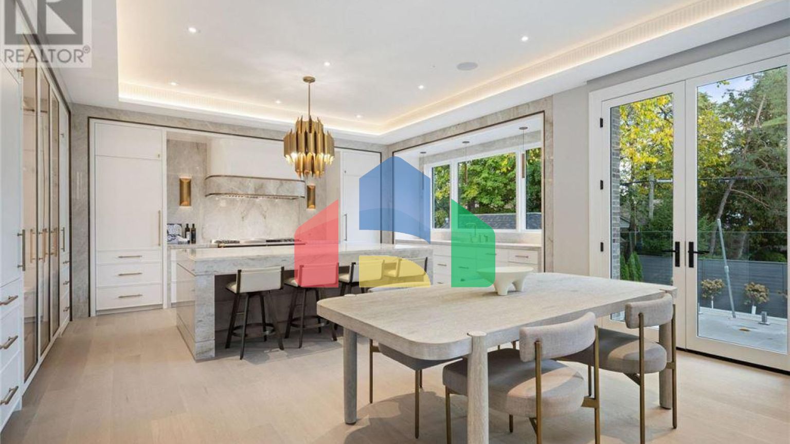 Residential - Single Family Home - Toronto, Canada - Canada