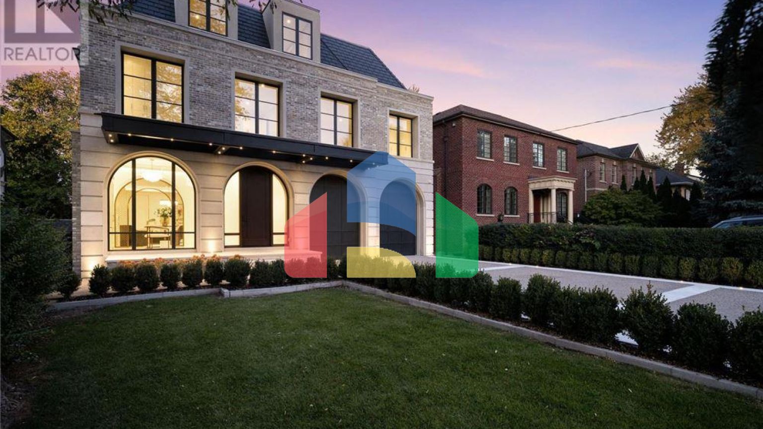 Residential - Single Family Home - Toronto, Canada - Canada