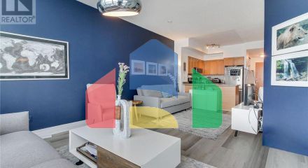 Residential - Single Family Home - Toronto, Canada - Canada