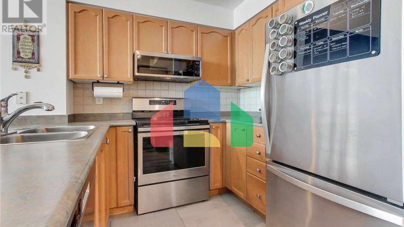 Residential - Single Family Home - Toronto, Canada - Canada