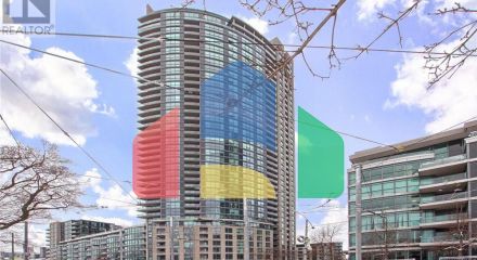 Residential - Single Family Home - Toronto, Canada - Canada