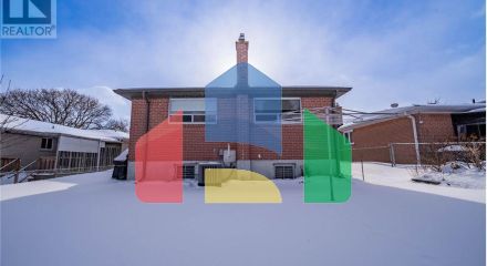 Residential - Single Family Home - Toronto, Canada - Canada