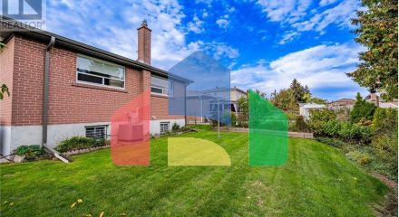 Residential - Single Family Home - Toronto, Canada - Canada