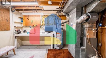 Residential - Single Family Home - Toronto, Canada - Canada