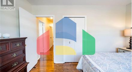 Residential - Single Family Home - Toronto, Canada - Canada