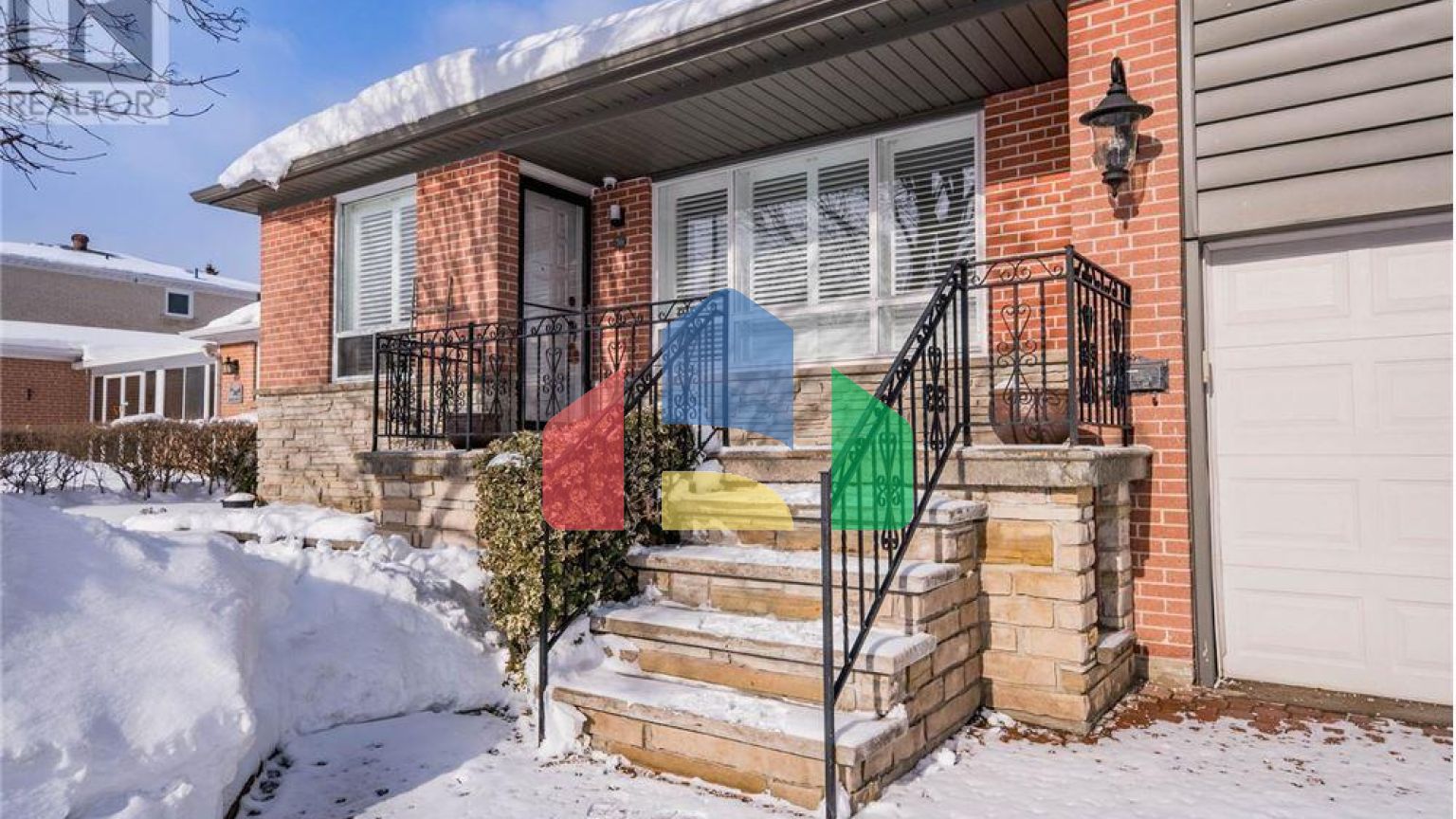 Residential - Single Family Home - Toronto, Canada - Canada