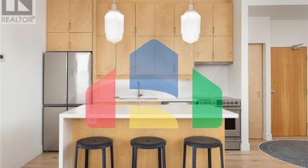 Residential - Single Family Home - Toronto, Canada - Canada