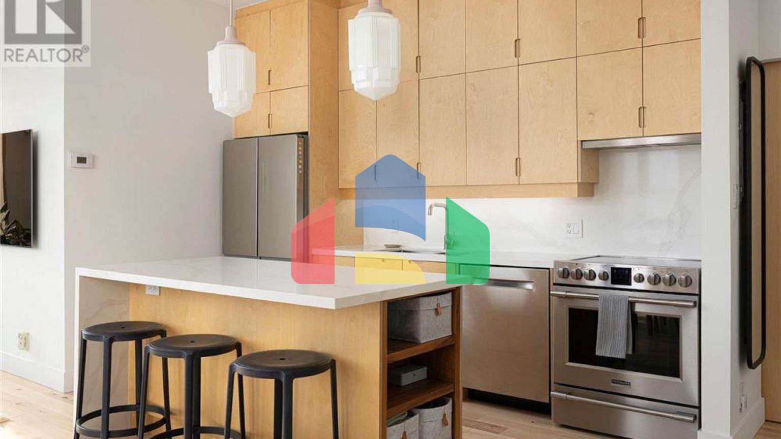 Residential - Single Family Home - Toronto, Canada - Canada