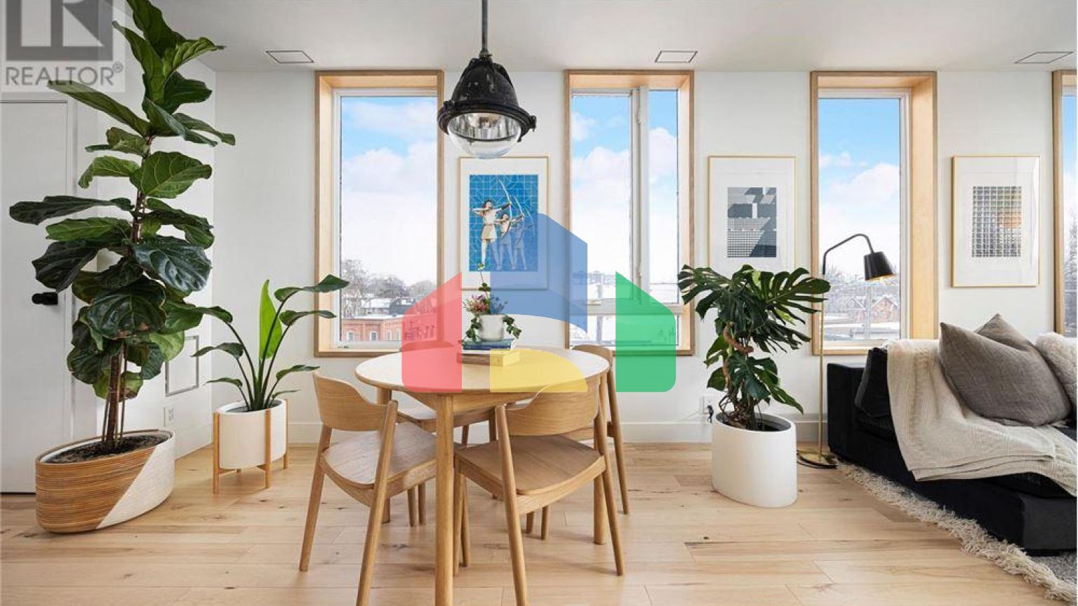 Residential - Single Family Home - Toronto, Canada - Canada