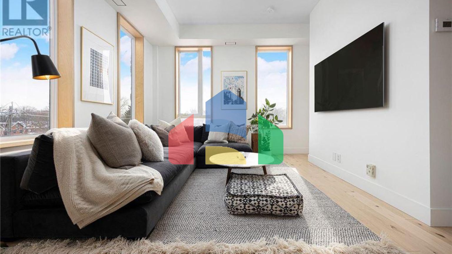 Residential - Single Family Home - Toronto, Canada - Canada