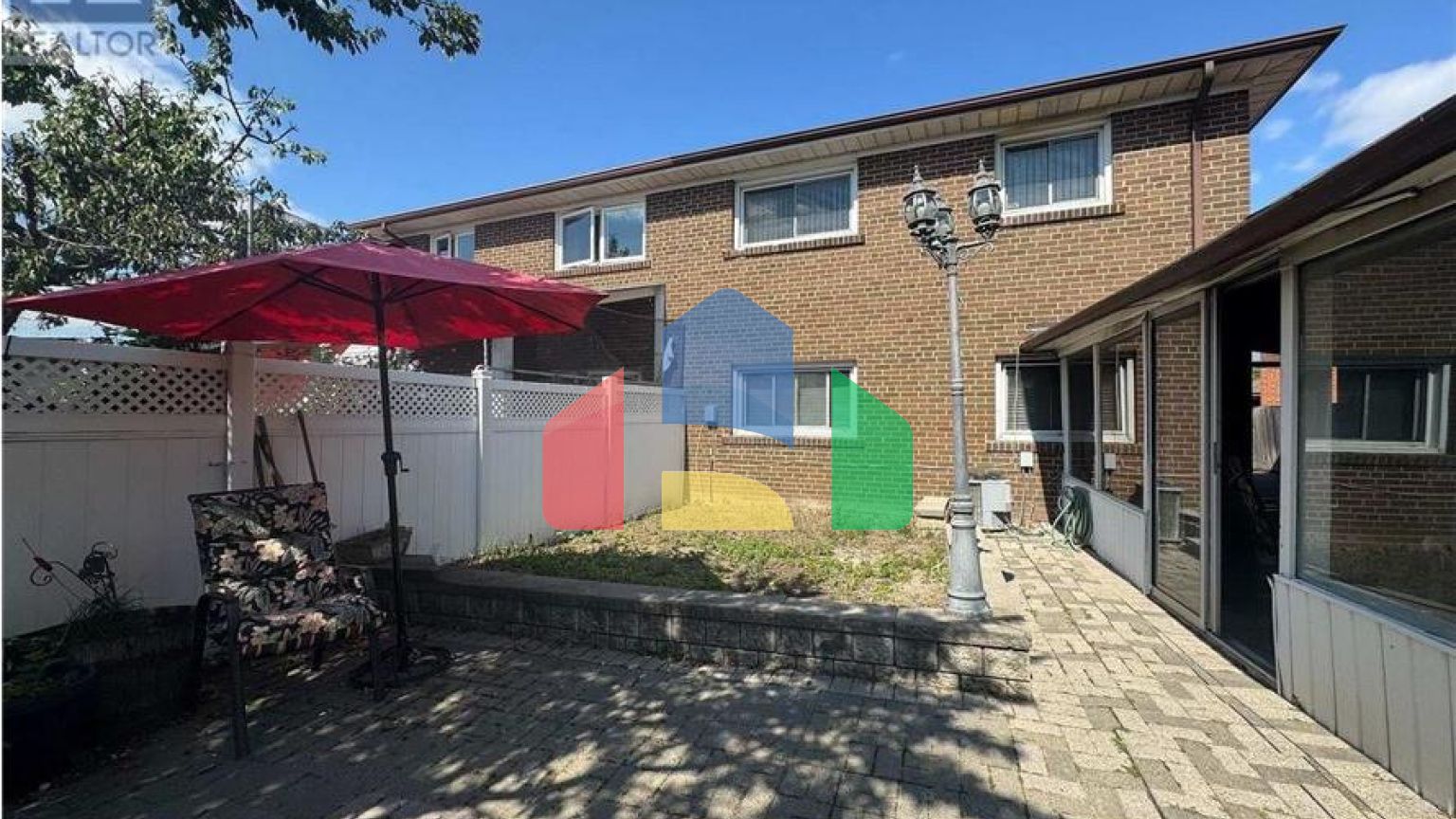 Residential - Single Family Home - Toronto, Canada - Canada