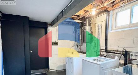 Residential - Single Family Home - Toronto, Canada - Canada