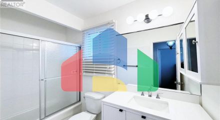 Residential - Single Family Home - Toronto, Canada - Canada