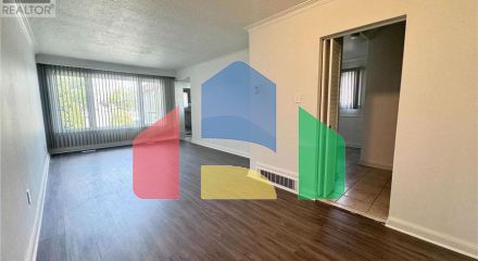 Residential - Single Family Home - Toronto, Canada - Canada