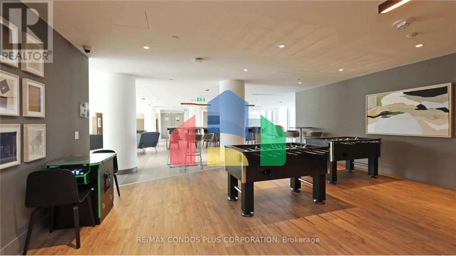 Residential - Single Family Home - Toronto, Canada - Canada