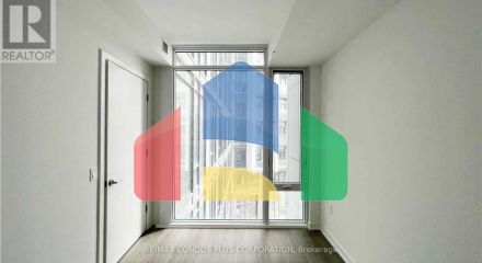 Residential - Single Family Home - Toronto, Canada - Canada