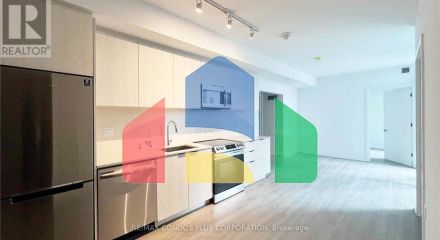 Residential - Single Family Home - Toronto, Canada - Canada