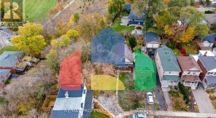 Residential - Single Family Home - Toronto, Canada - Canada