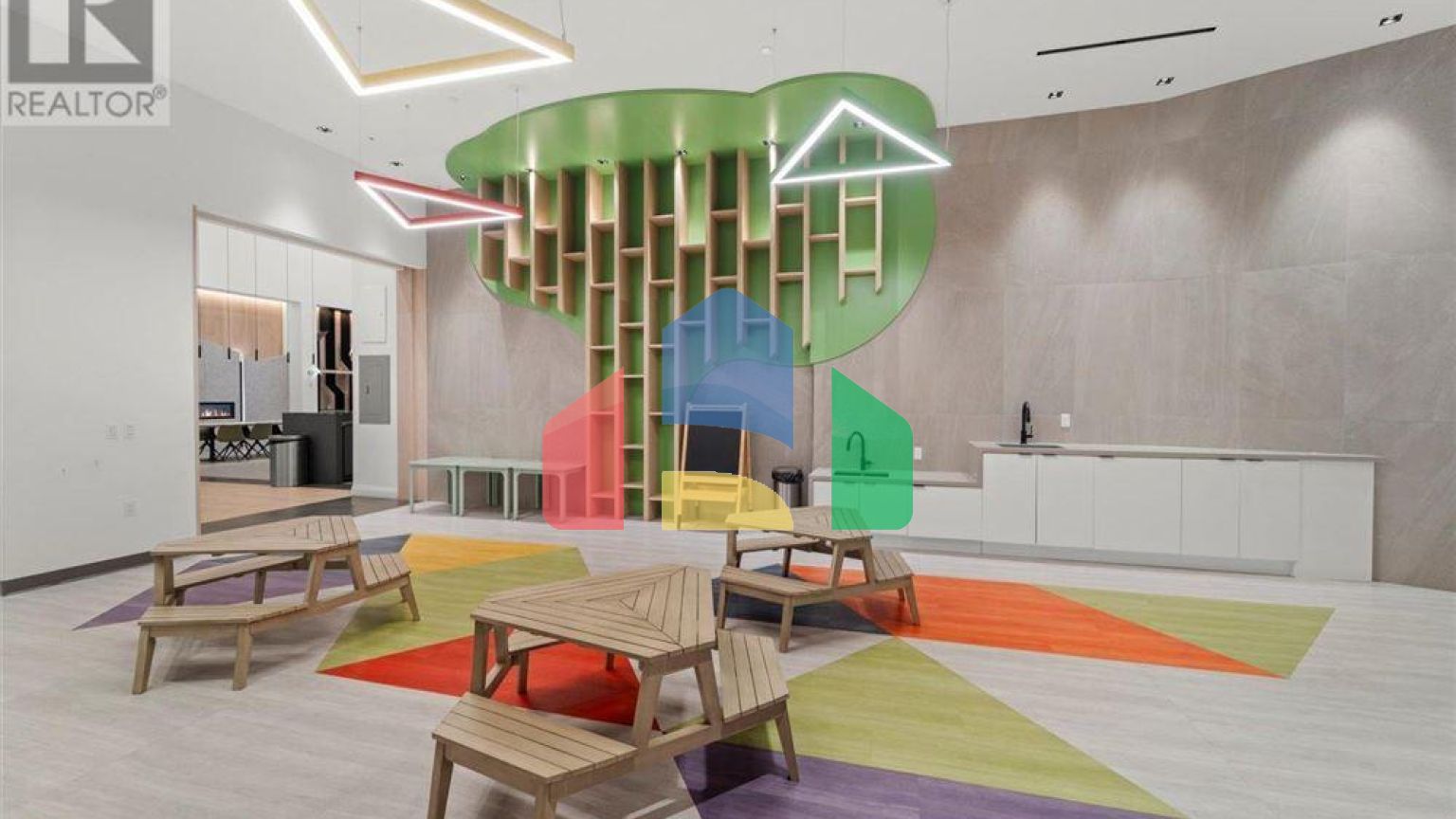 Residential - Condo/Apartment - Toronto, Canada - Canada