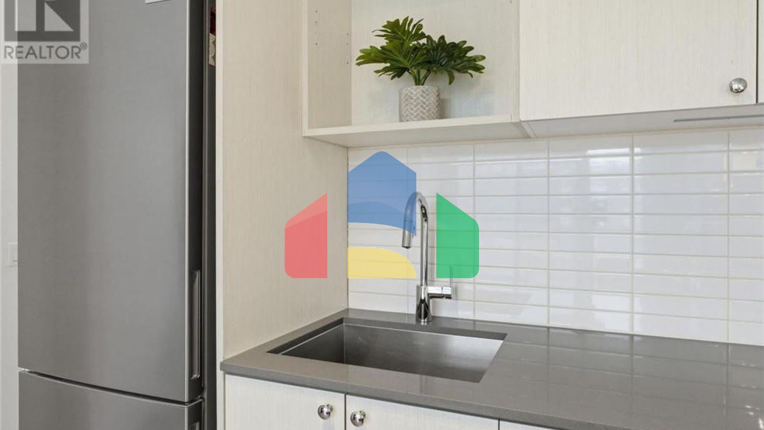 Residential - Condo/Apartment - Toronto, Canada - Canada