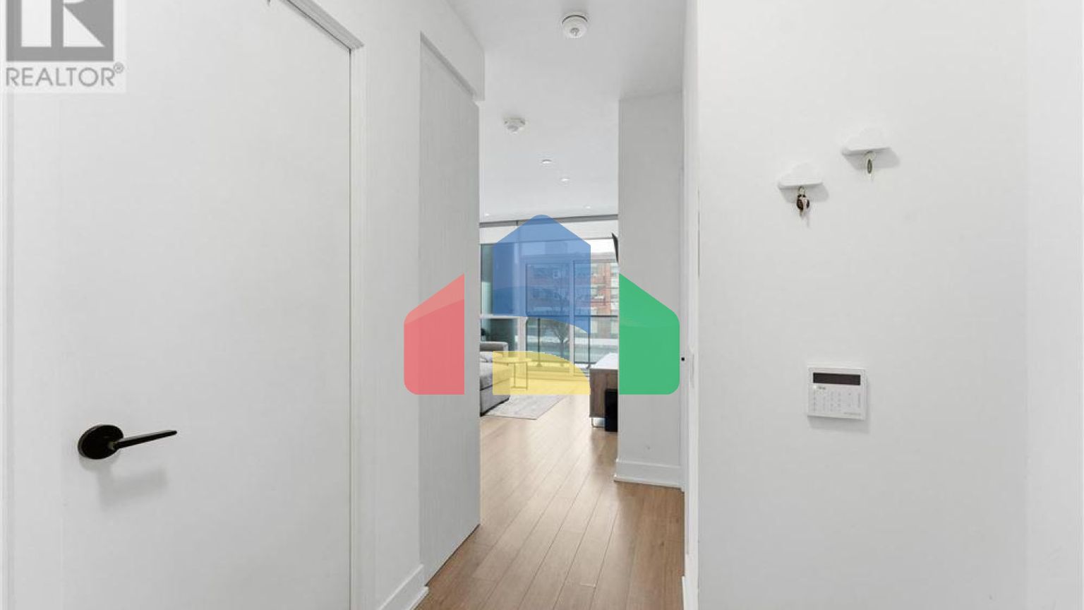 Residential - Condo/Apartment - Toronto, Canada - Canada