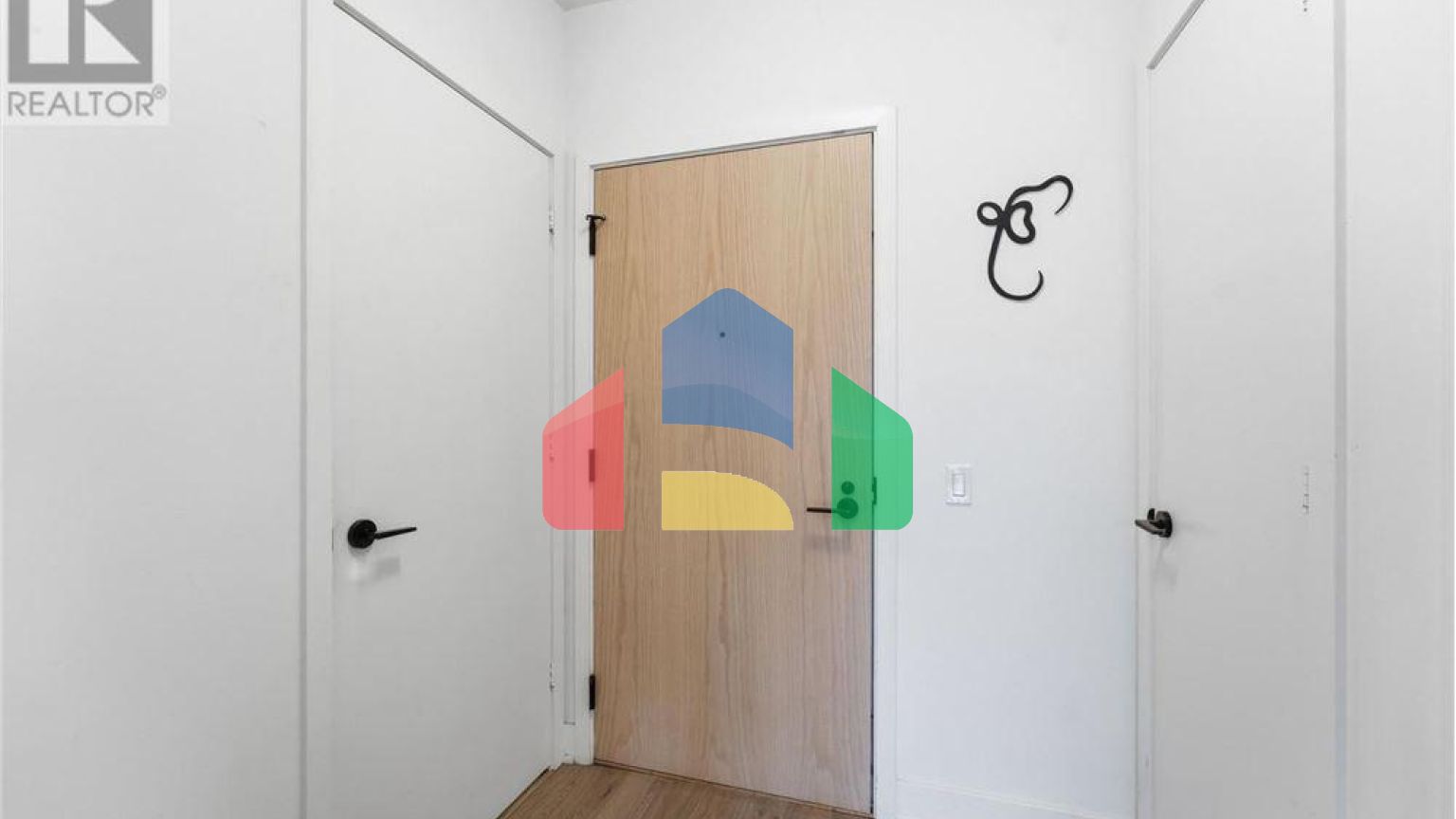 Residential - Condo/Apartment - Toronto, Canada - Canada