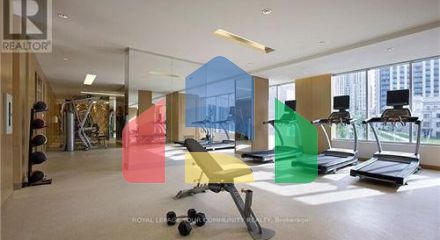 Residential - Single Family Home - Toronto, Canada - Canada