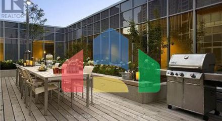 Residential - Single Family Home - Toronto, Canada - Canada