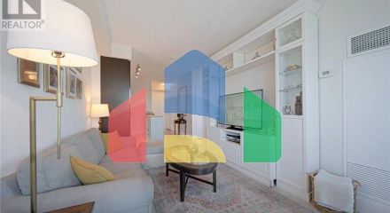 Residential - Single Family Home - Toronto, Canada - Canada