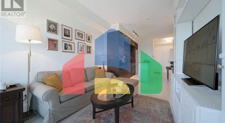 Residential - Single Family Home - Toronto, Canada - Canada