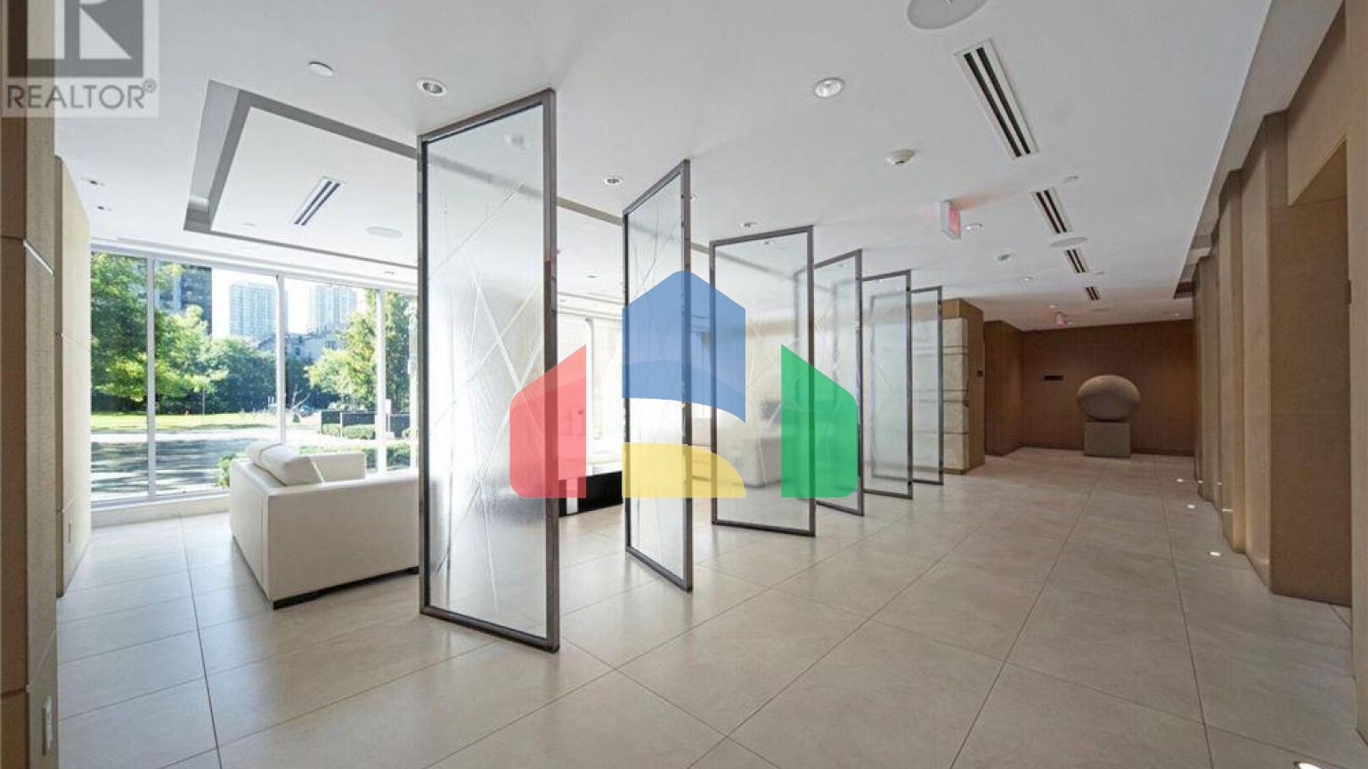 Residential - Single Family Home - Toronto, Canada - Canada