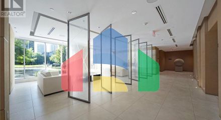 Residential - Single Family Home - Toronto, Canada - Canada