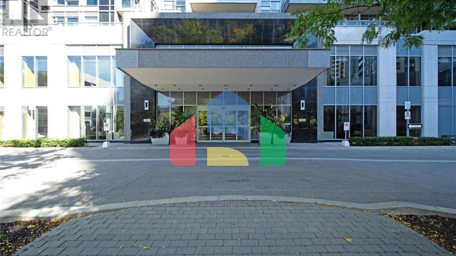 Residential - Single Family Home - Toronto, Canada - Canada