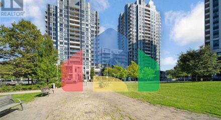 Residential - Single Family Home - Toronto, Canada - Canada