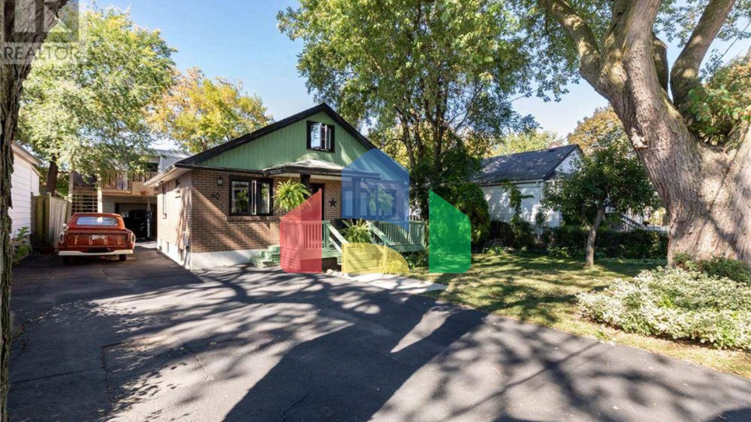 Residential - Single Family Home - Toronto, Canada - Canada