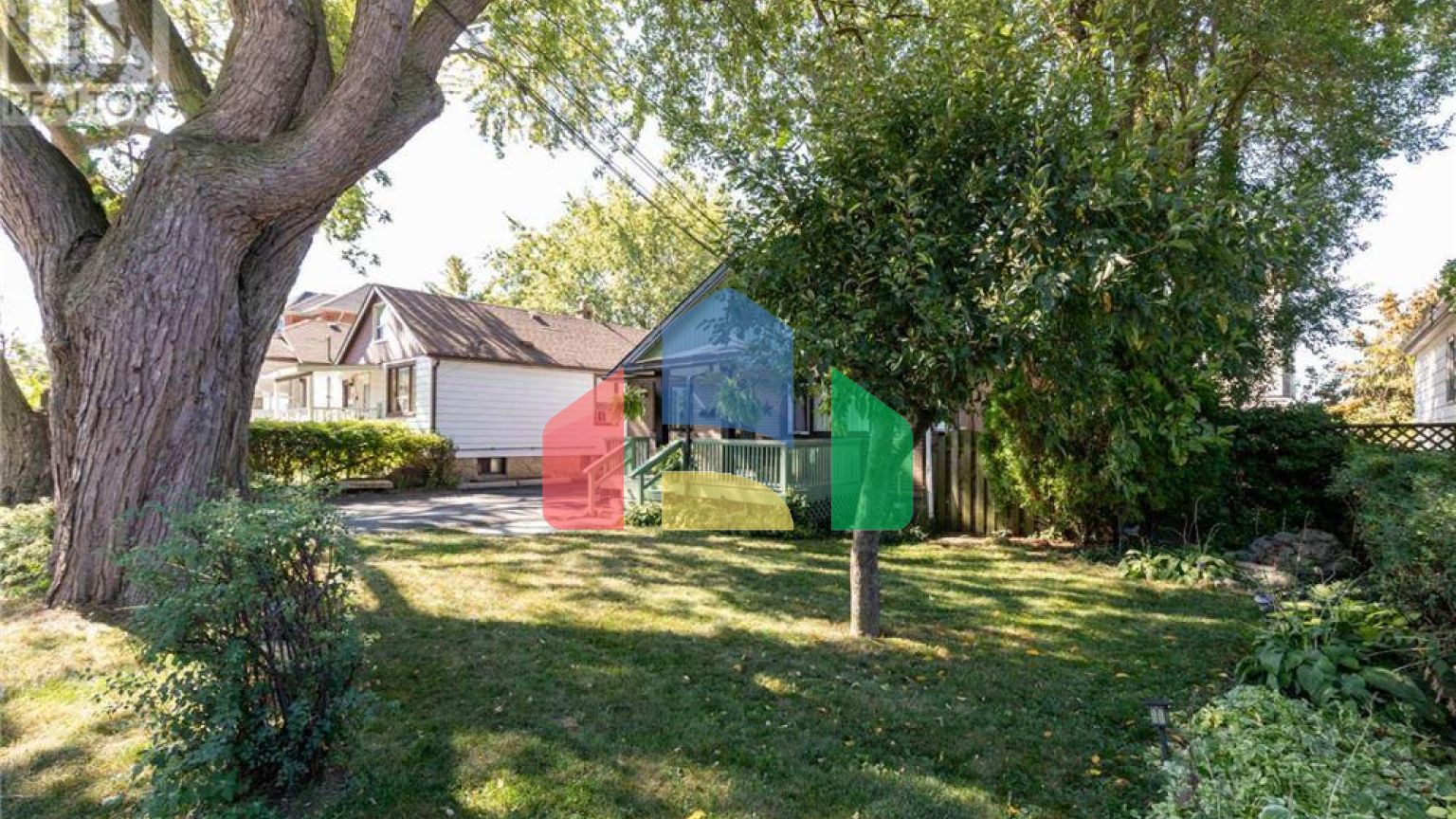 Residential - Single Family Home - Toronto, Canada - Canada