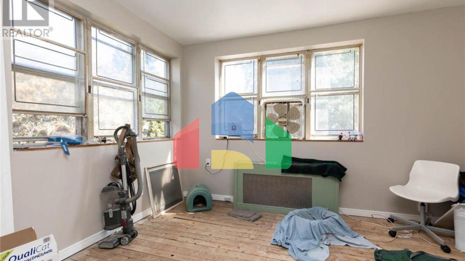 Residential - Single Family Home - Toronto, Canada - Canada