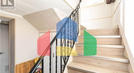 Residential - Single Family Home - Toronto, Canada - Canada