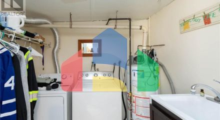 Residential - Single Family Home - Toronto, Canada - Canada