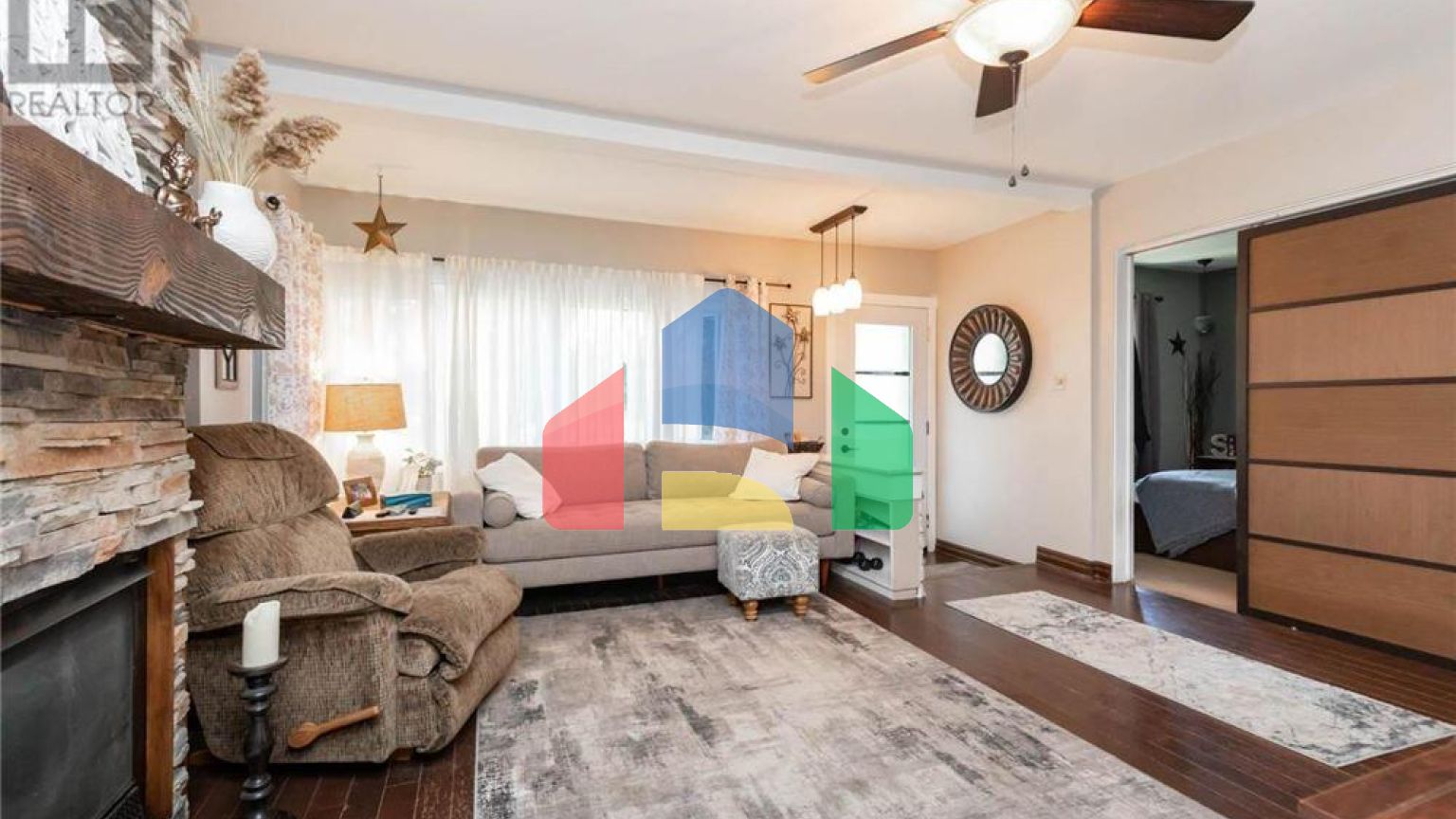 Residential - Single Family Home - Toronto, Canada - Canada