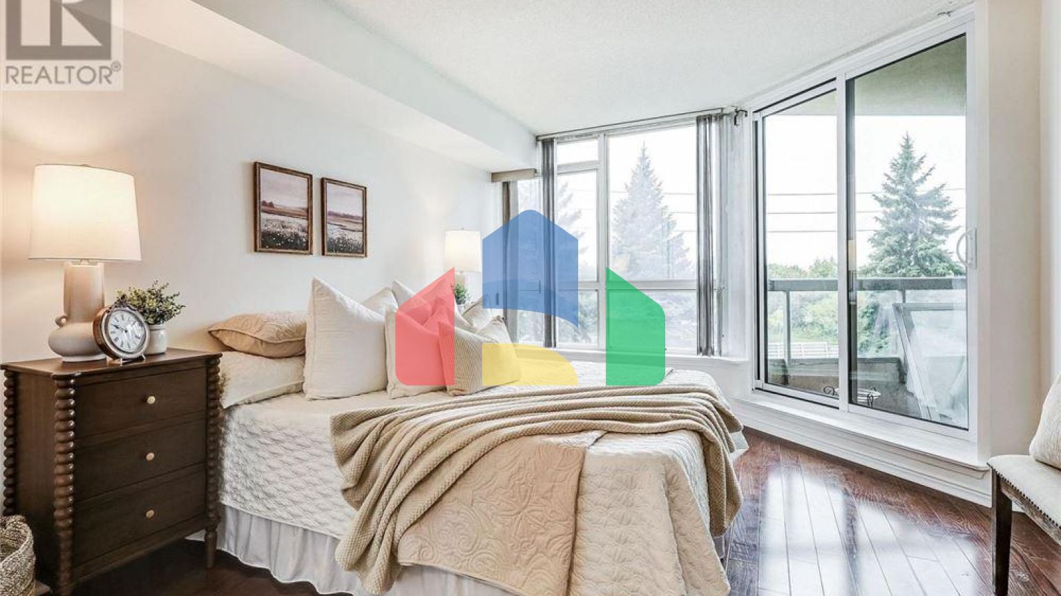 Residential - Condo/Apartment - Toronto, Canada - Canada