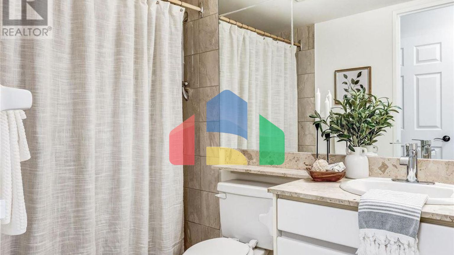 Residential - Condo/Apartment - Toronto, Canada - Canada