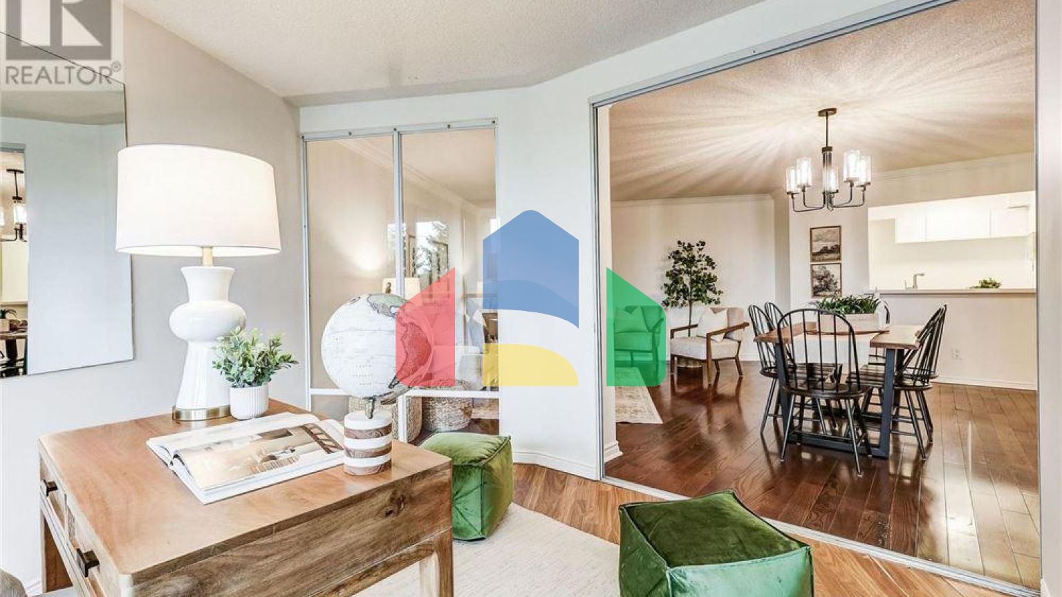 Residential - Condo/Apartment - Toronto, Canada - Canada