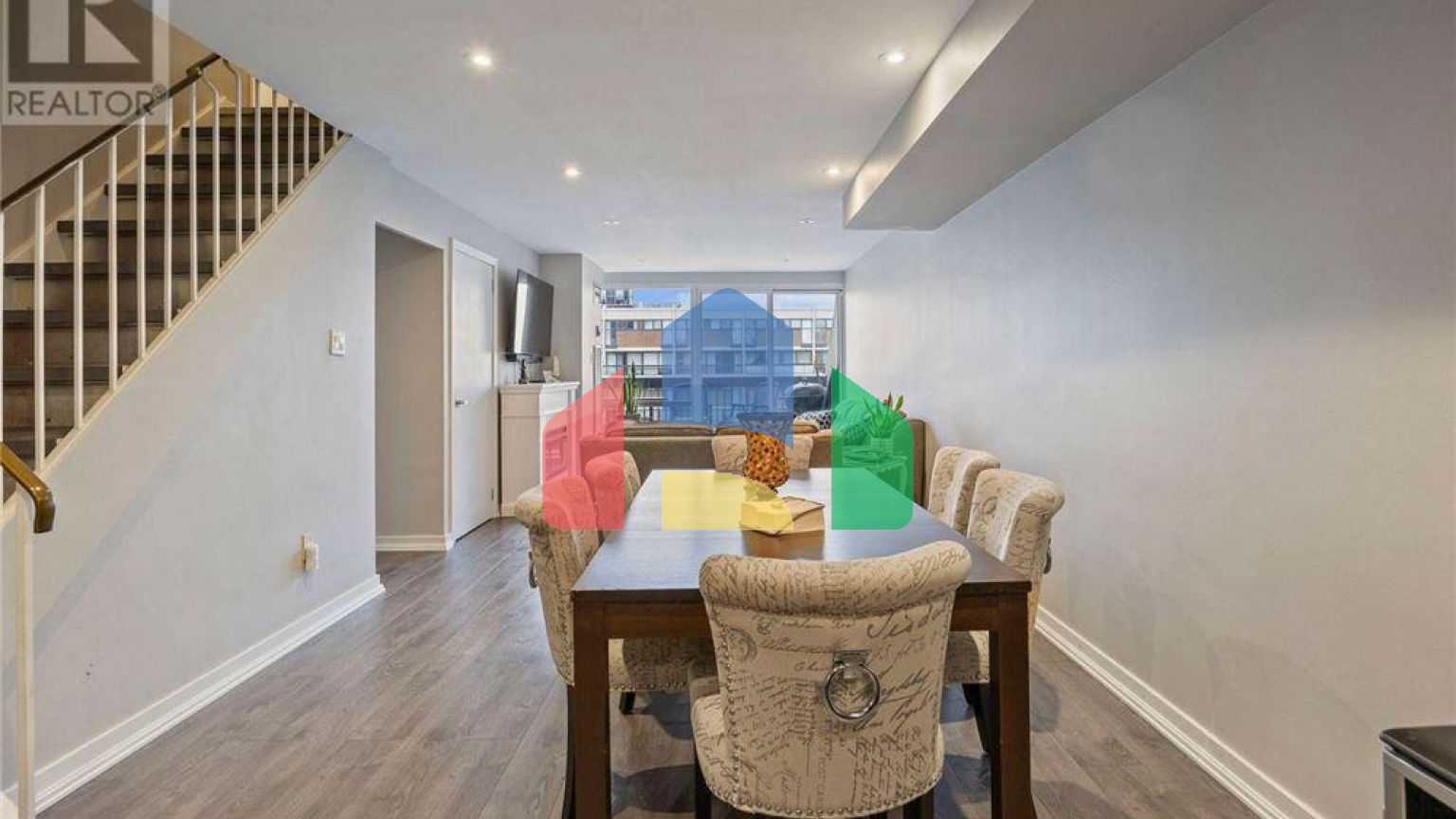 Residential - Condo/Apartment - Toronto, Canada - Canada