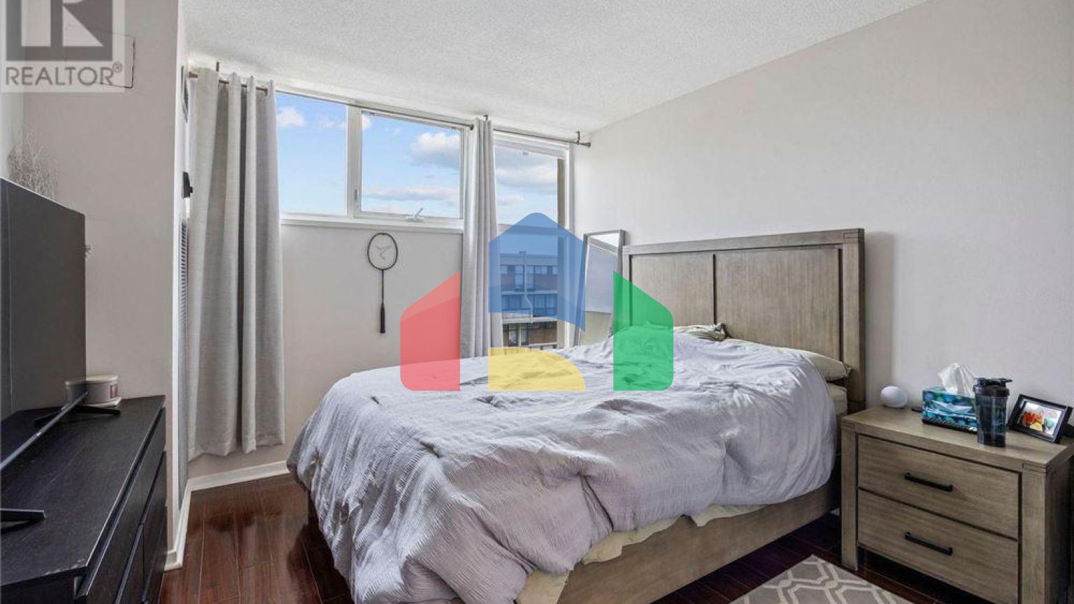 Residential - Condo/Apartment - Toronto, Canada - Canada